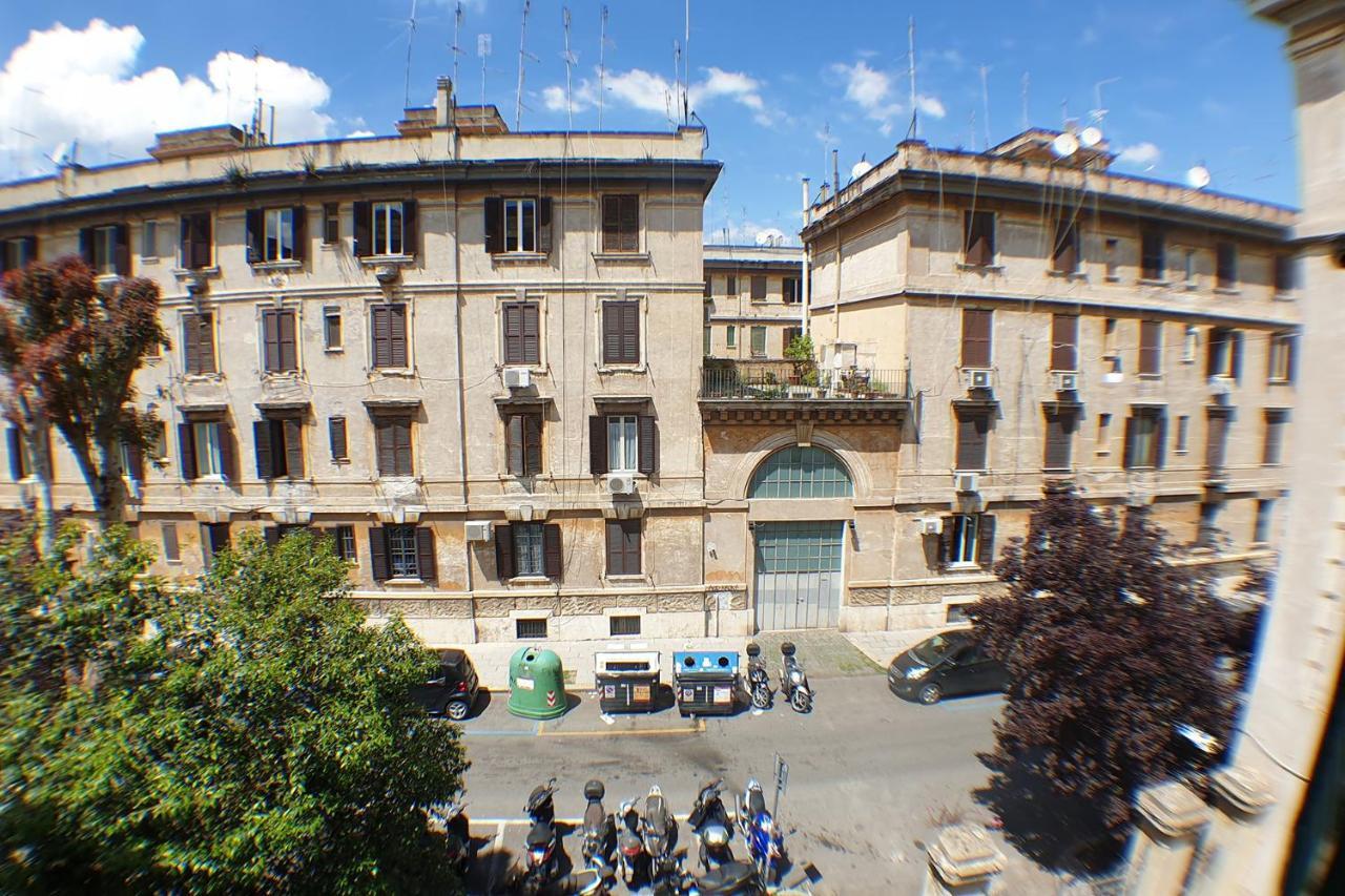 Casa Ferrari Testaccio E Trastevere Wi-Fi Free Рим Екстер'єр фото